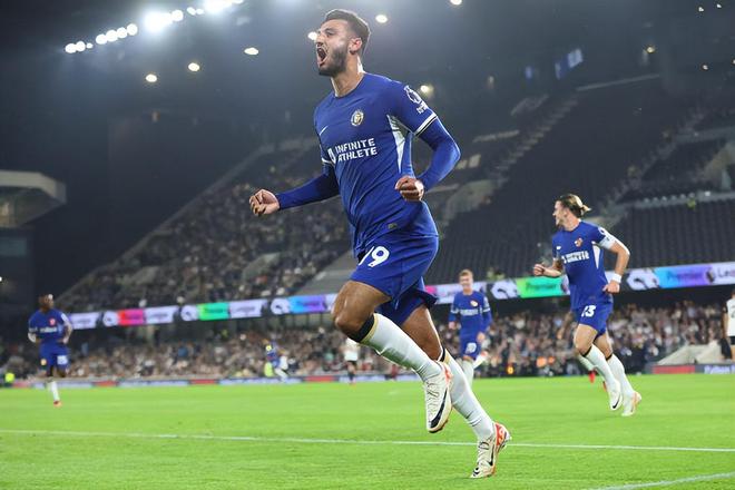 攻守两端都拉满